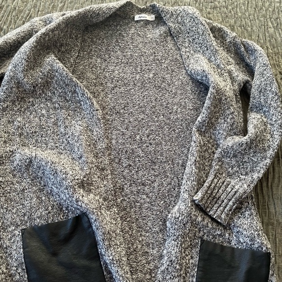 Reitmans Long Open Cardigan - Picture 2 of 5